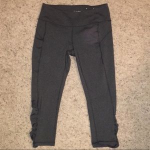 Tek Gear- Yoga Capris- Shapewear